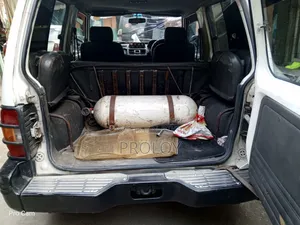 Mitsubishi Pajero 1995 White