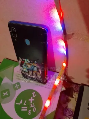 Samsung Galaxy A30 64 GB Blue