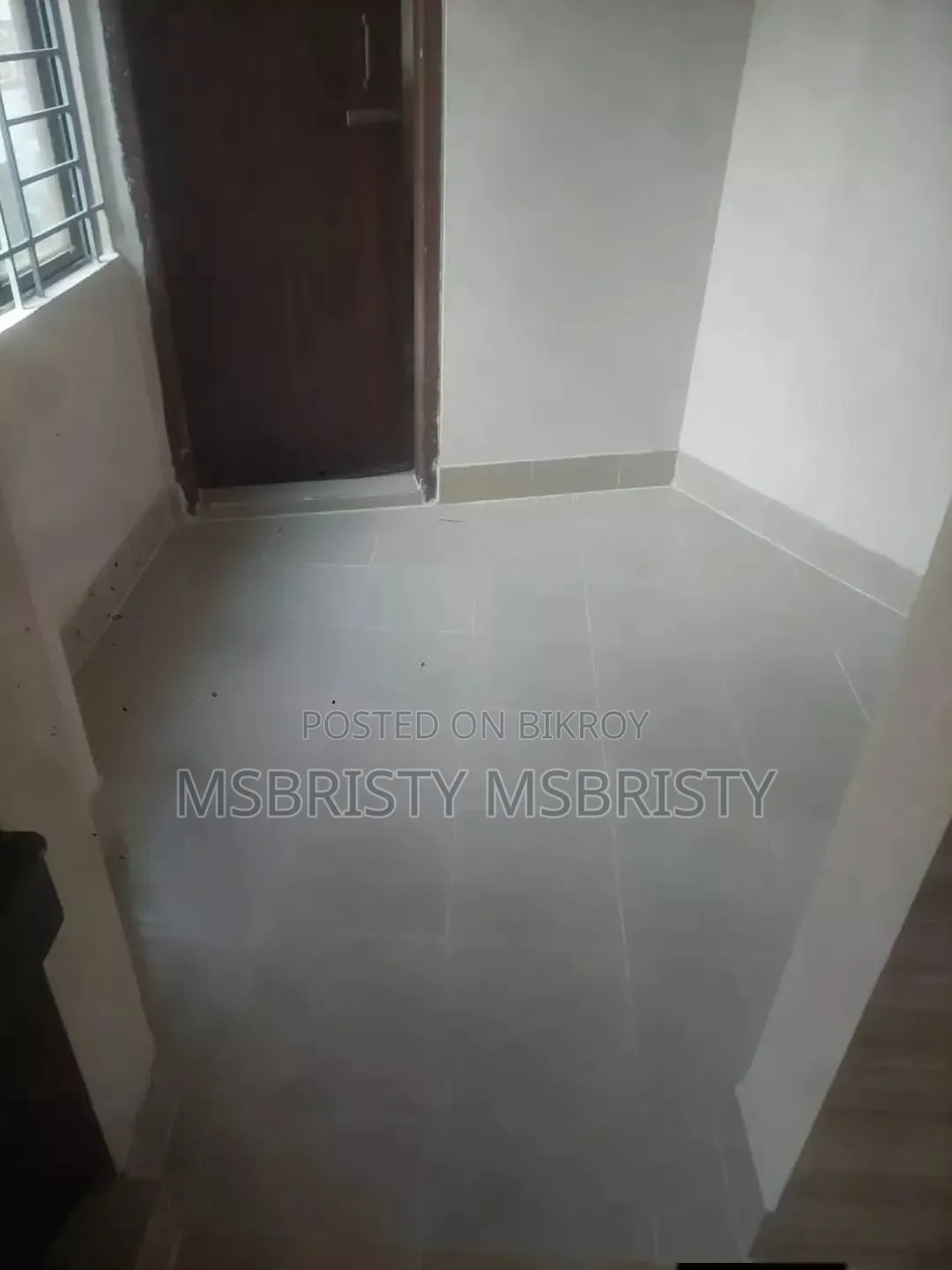 3-Bedroom Block of Flats in Falat, Mohammadpur for Sale
