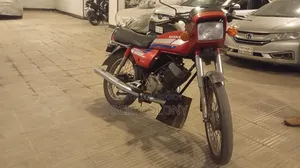 Yamaha 1999