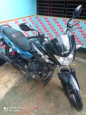 Hero Glamour BS4 2021 Black