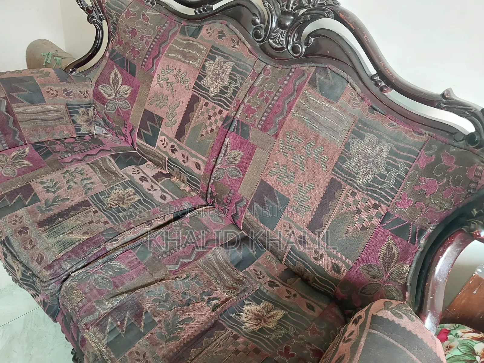 Coffee Color 5 Seater Antique Sofa (3+2+1) Set