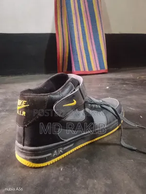 Nike Air Force 1 Mid