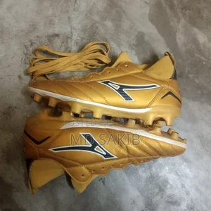 Fresh Anza Pro Football Boots for sale - Size 41 - Used only for 1 day