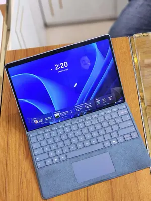 Laptop Microsoft Surface Pro 11th Edition, a Copilot+ PC 16GB SSD 512GB