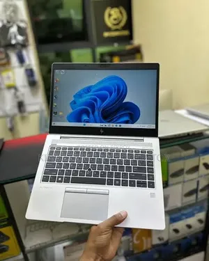 Laptop HP EliteBook 830 G6 8GB Intel Core I5 SSD 256GB