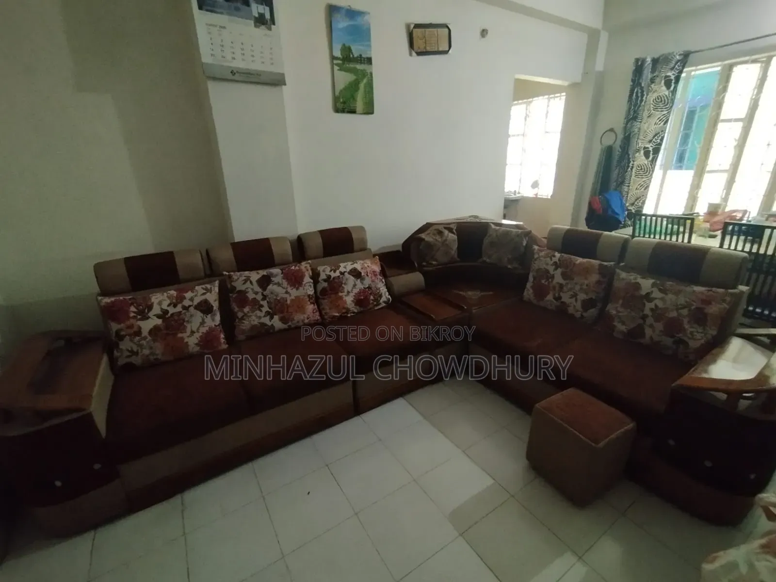 Exquisite and Luxurious L-Shape Corner Sofa Set (Fresh Condition)