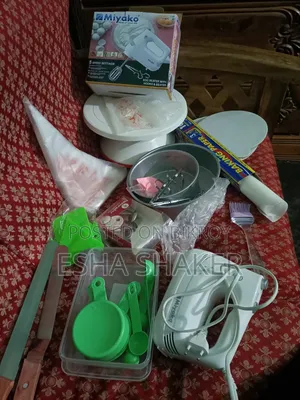 কেক বেকিং পণ্য