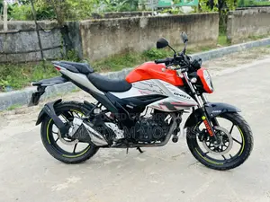 Suzuki Gixxer Fi ABS 2023 Orange