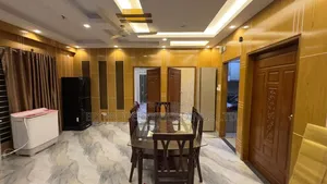 বসুন্ধরায় ৩ বেডরুমের ফার্নিশড অ্যাপার্টমেন্ট ভাড়ার জন্য