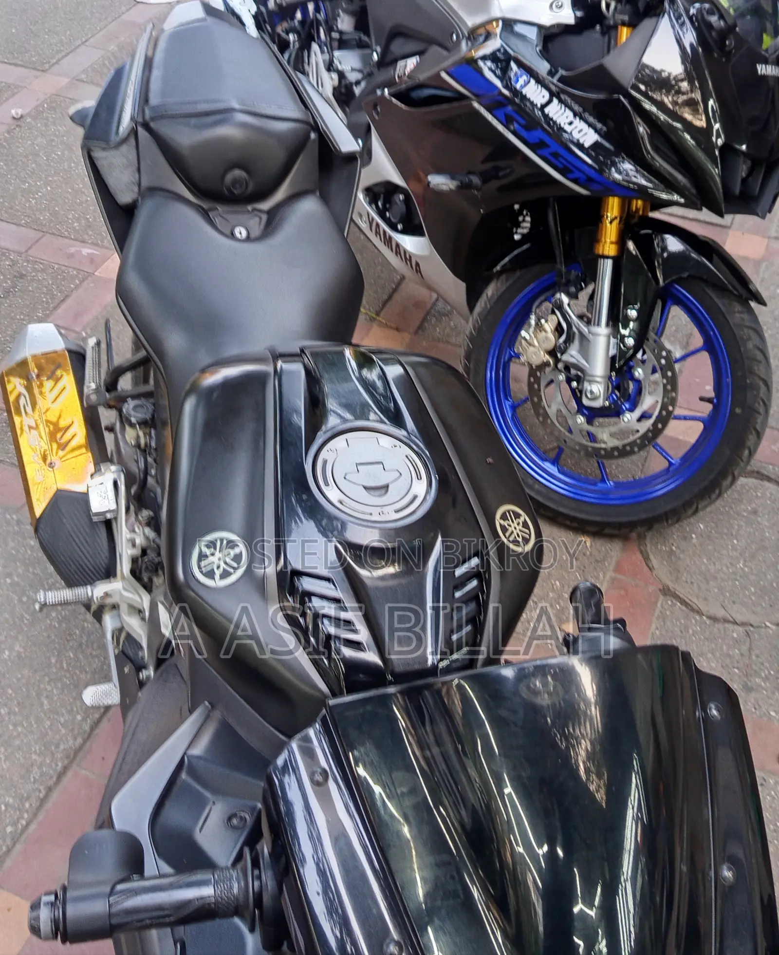 Yamaha R1 2022 Black
