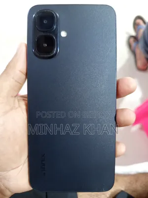 New Infinix Smart 10 64 GB Black