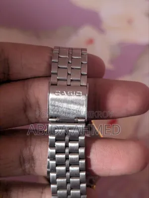 পুরুষদের জন্য ক্যাসিও ঘড়ি