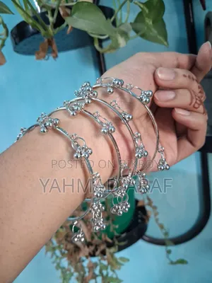 Silver Color Ghungru Churi