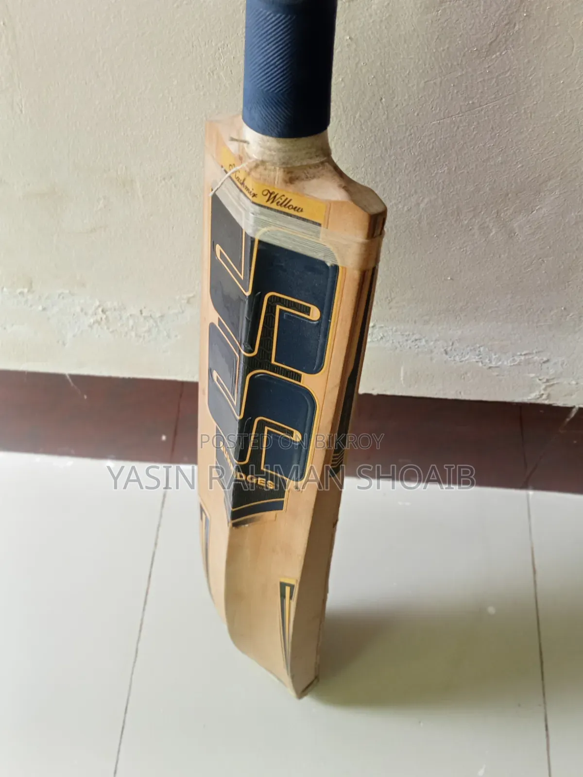 Cricket Bat