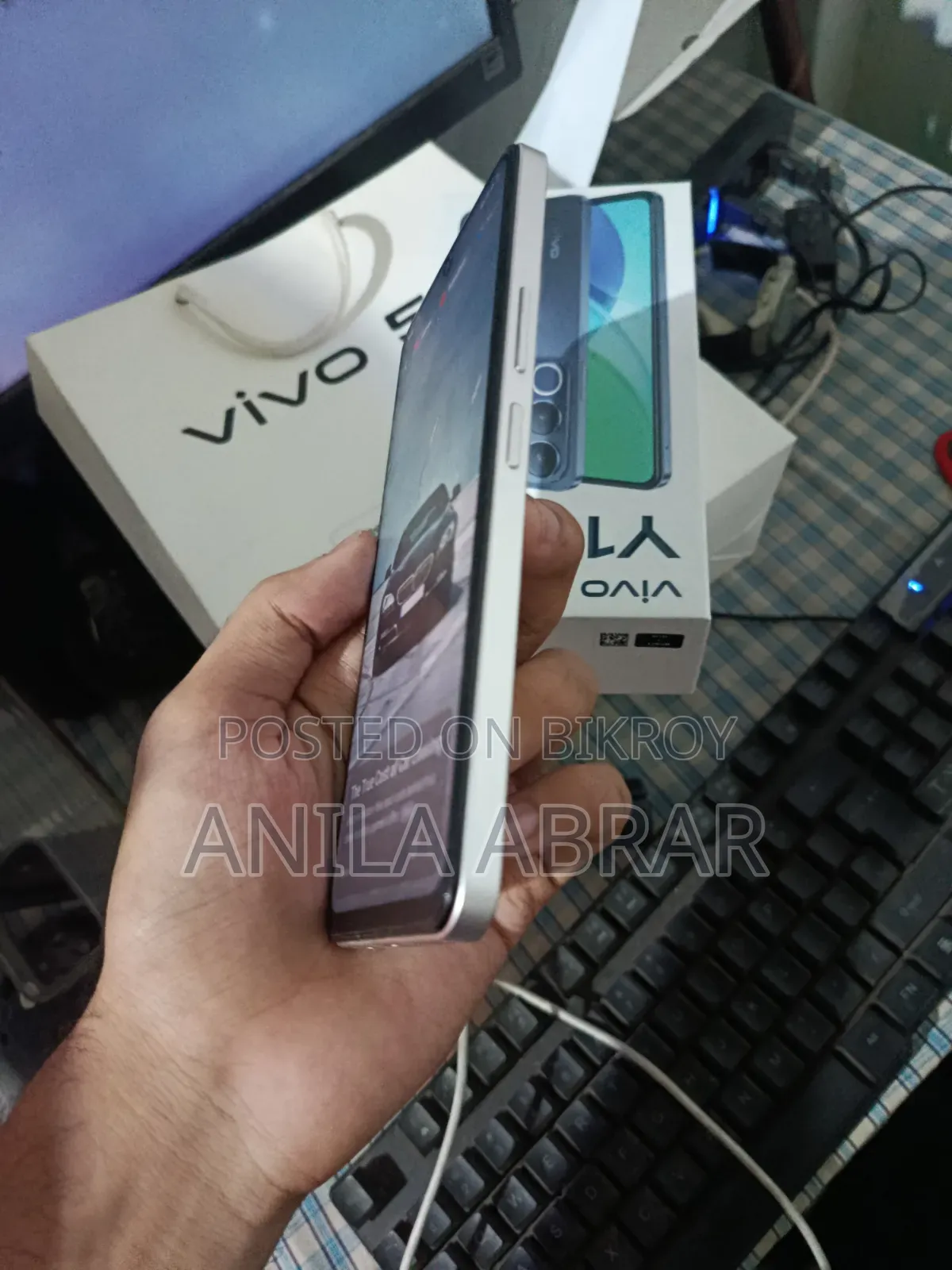 Vivo Y19s Pro 128 GB White