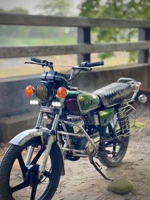 Yamaha 2001 Blue