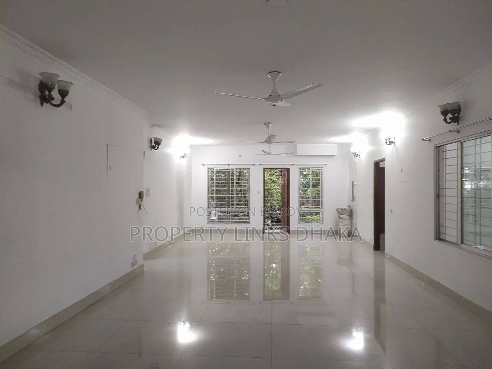 4bdrm Apartment in Gulshan for Rent