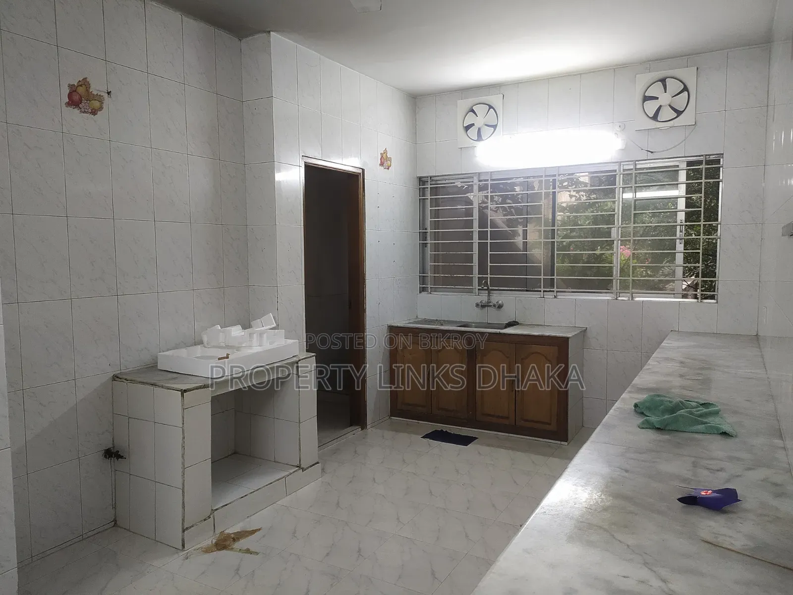 4bdrm Apartment in Gulshan for Rent