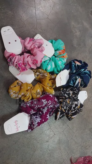 Key Ring(চাবি রিং) + Hair Scrunchies(চুলের ব্যান্ড)