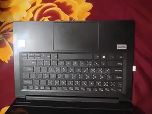 ল্যাপটপ 8GB Intel Core I7 SSD 512GB