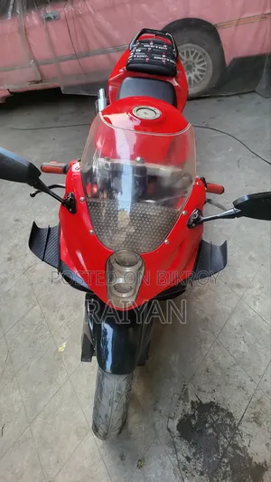 Hyosung GT250R 2012 Red