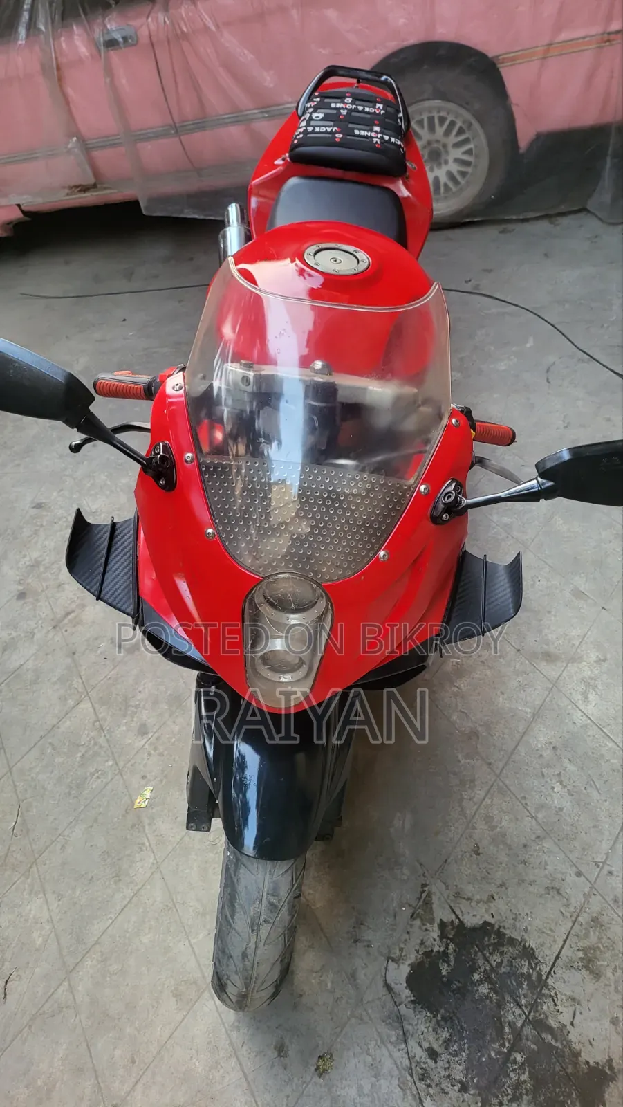 Hyosung GT250R 2012 Red