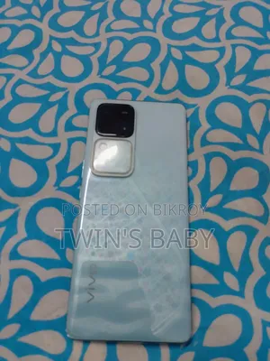 Vivo V30 5G 256 GB White