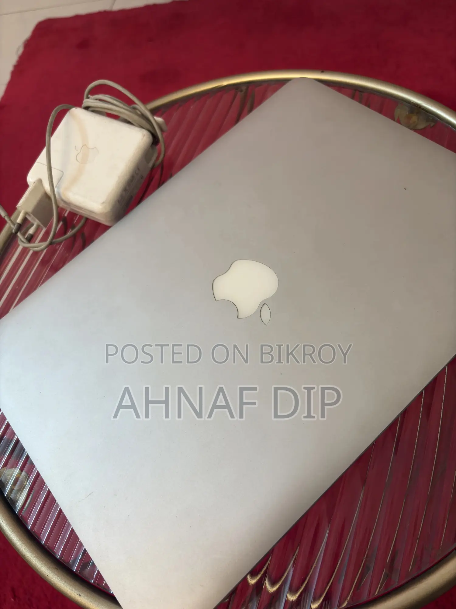 Laptop Apple MacBook Pro 2015 8GB Intel Core i5 SSD 256GB