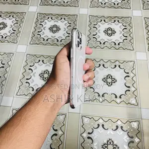 Apple iPhone 11 Pro 64 GB White