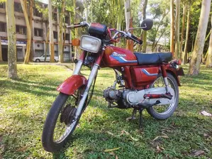 Hero 1998 Red