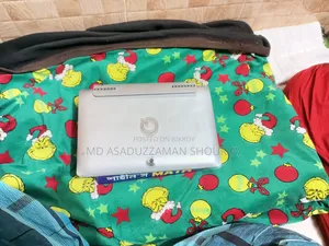 Laptop 2GB Intel Celeron SSD 32GB