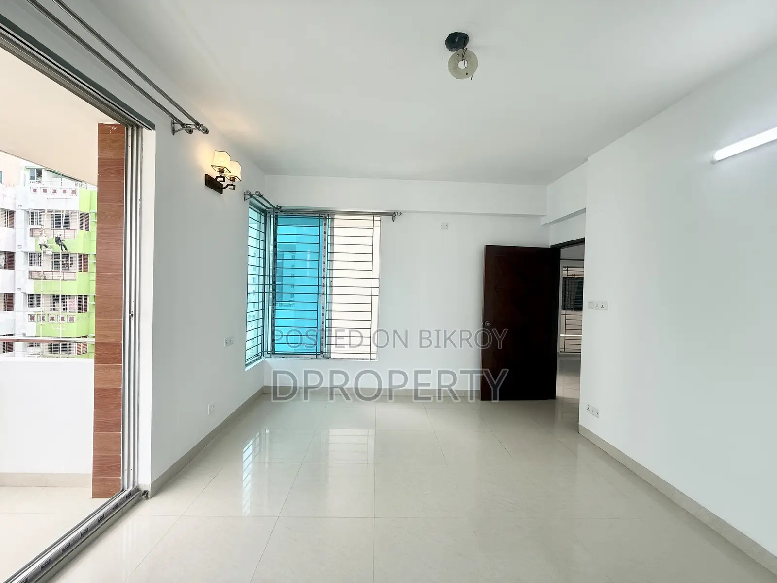 4bdrm Apartment in Basundhara for rent