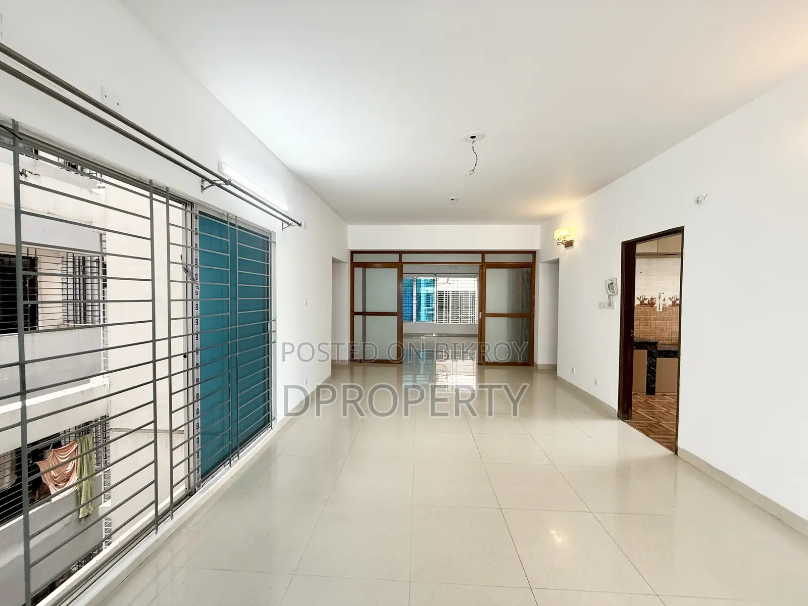 4bdrm Apartment in Basundhara for rent