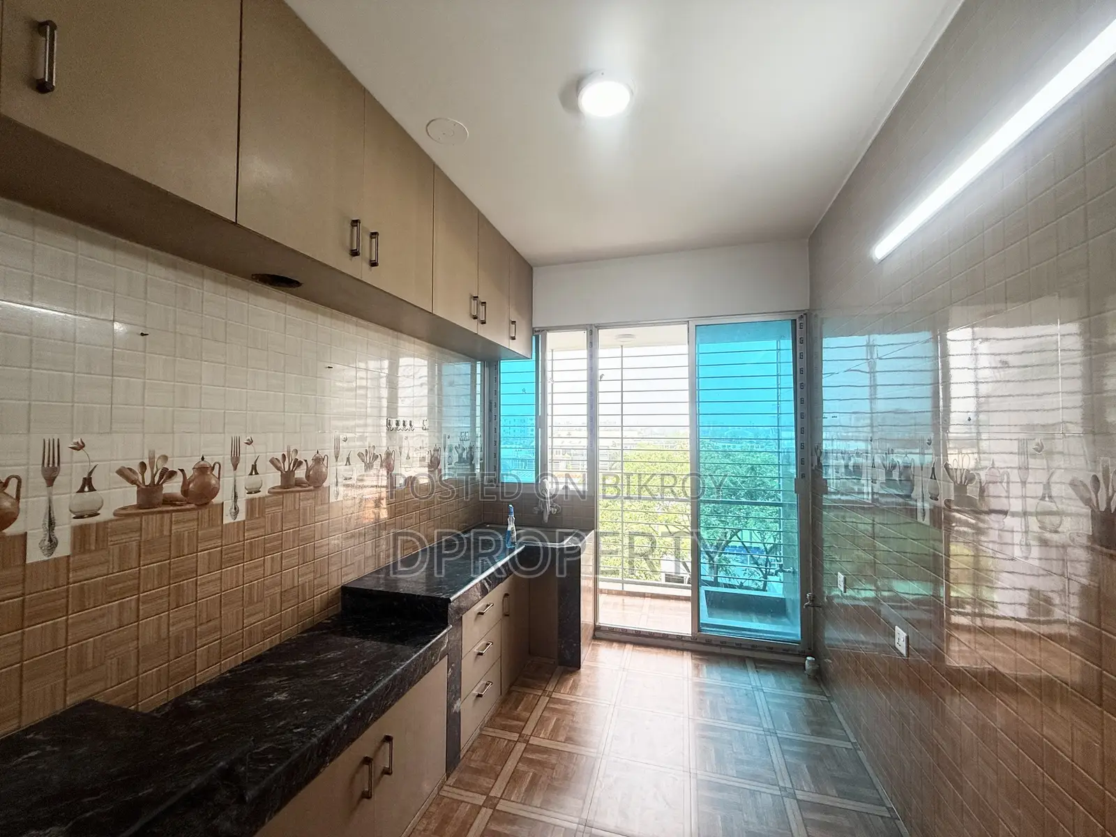 4bdrm Apartment in Basundhara for rent