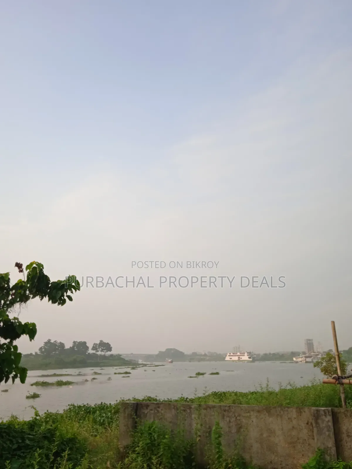 প্রকৃতির মাঝে শীতলক্ষ্যা নদী ভিউ ৩২ শতাংশ বাগান বাড়ির জমি বিক্রয় হবে