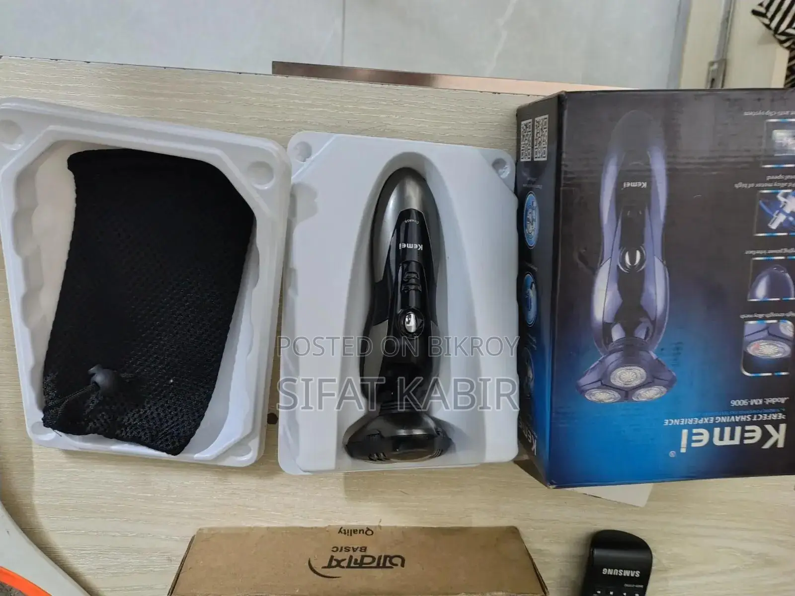 Kemei Electric Shaving Rezor