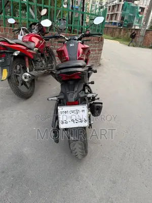 Honda Hornet 2024 Red