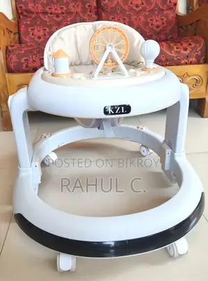 বেবি ওয়াকার