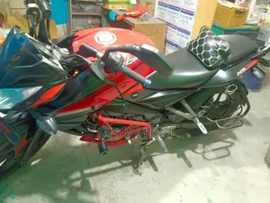 Bajaj Pulsar NS 160 2021 Red
