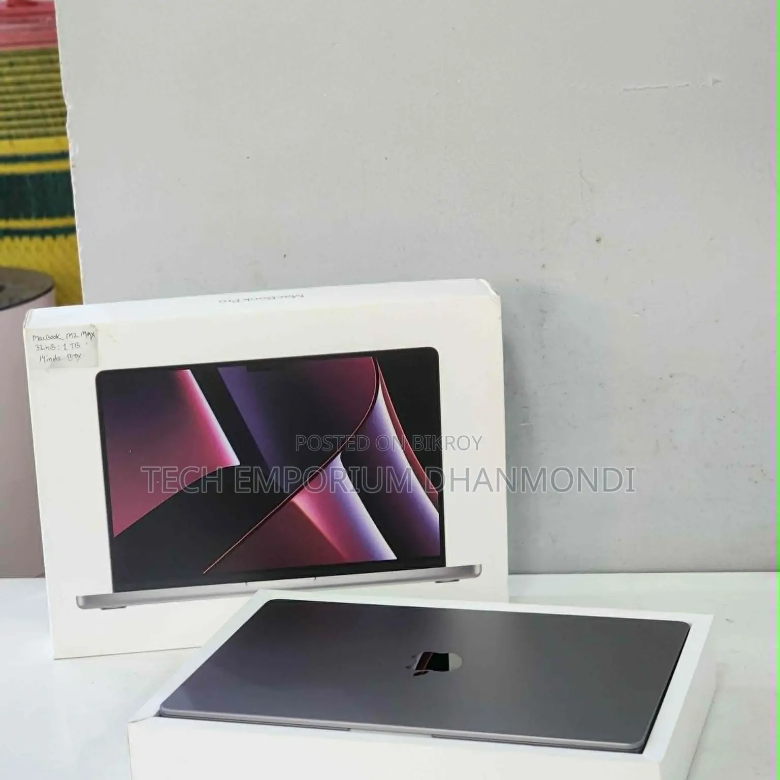 Laptop Apple MacBook Pro Max 2023 M2 14-Inch 32GB Apple M2 SSD 1T
