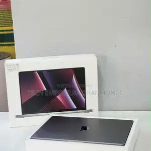 Laptop Apple MacBook Pro Max 2023 M2 14-Inch 32GB Apple M2 SSD 1T