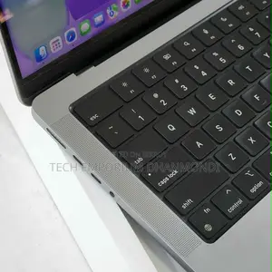 Laptop Apple MacBook Pro Max 2023 M2 14-Inch 32GB Apple M2 SSD 1T