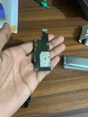 আইফোন Xs Max (৬৪ জিবি)