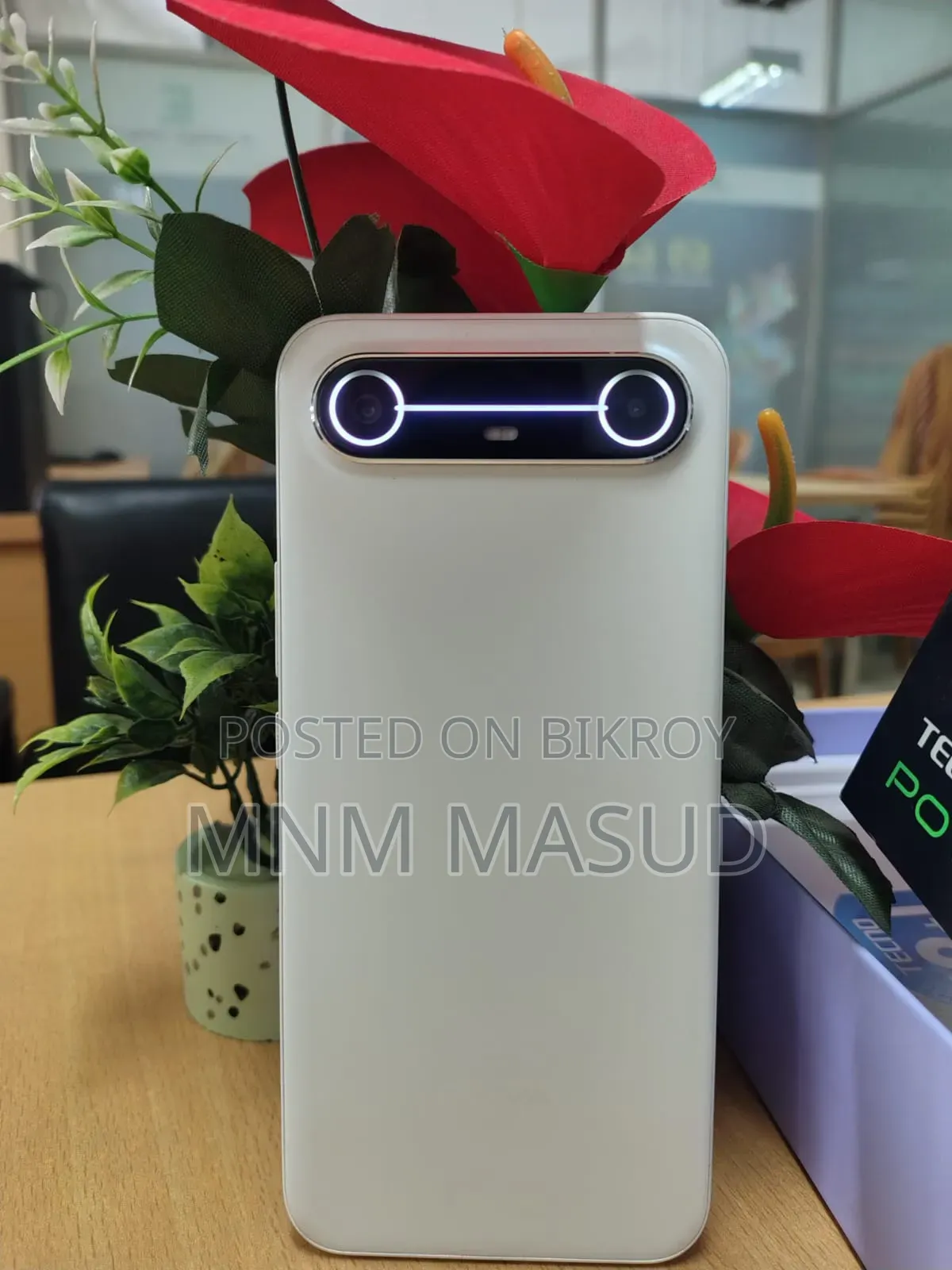 Tecno Pova 5G 128 GB White