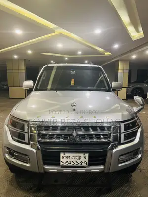 Mitsubishi Pajero Super Exceed 2006 Silver