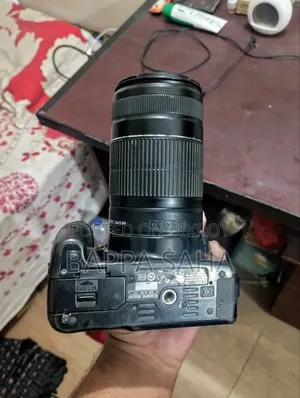 ক্যানন ইওএস ৪৫০ডি ডিএসএলআর