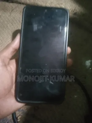 ভিভো ওয়াই১৭ ২৫৬ জিবি