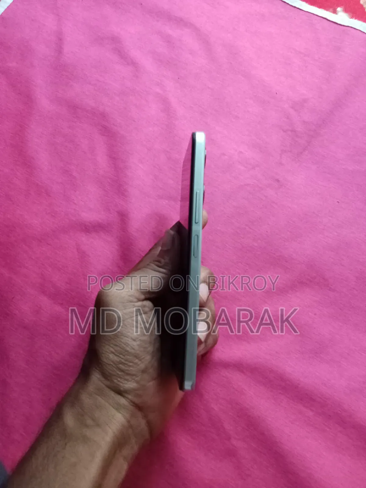 Vivo Y18 128 GB