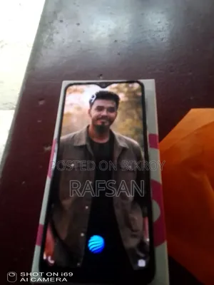 Vivo S1 128 GB Silver